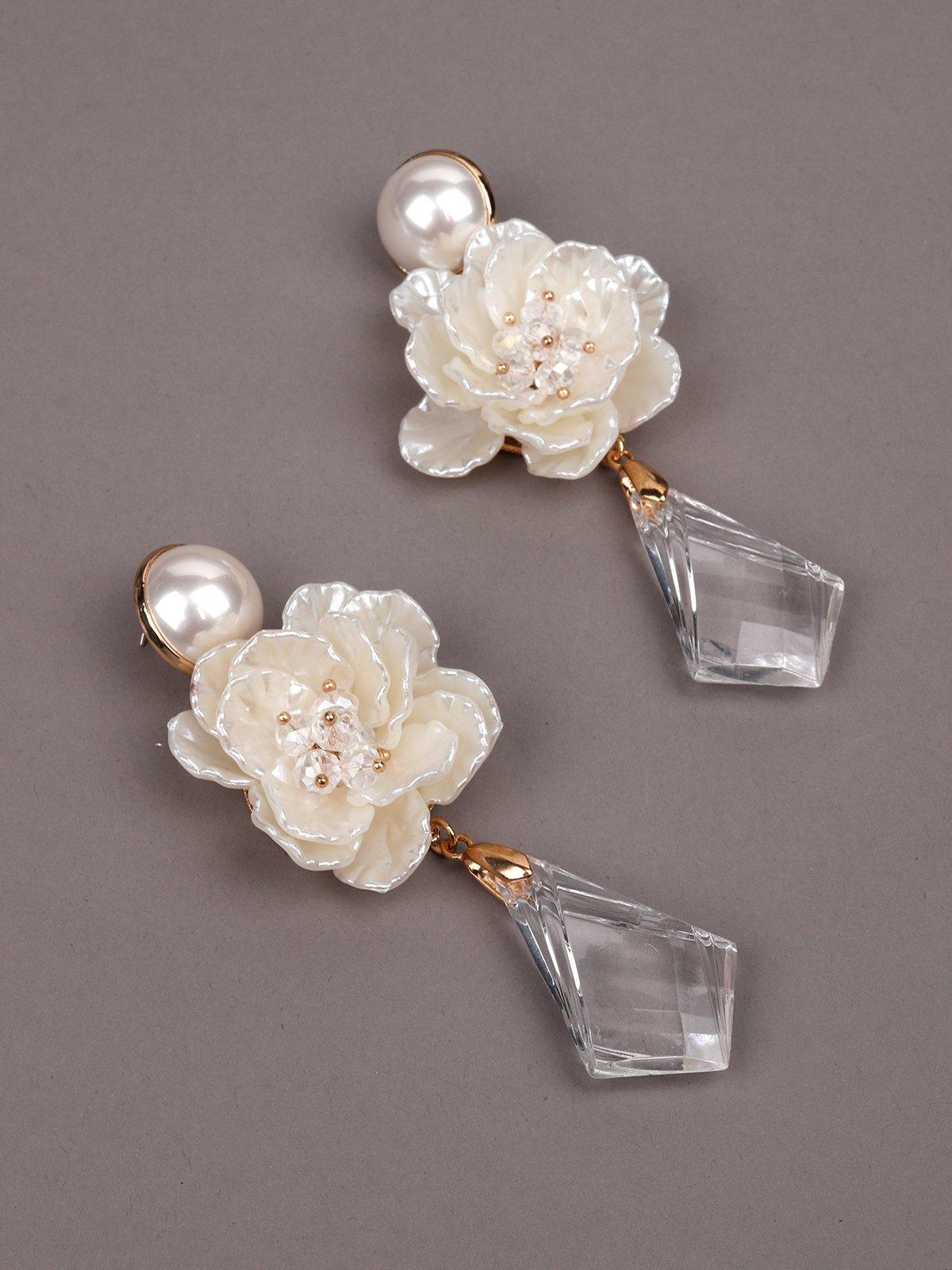 Women's White Floral And Geometric Shaped Clear Crystal Drop Earring
