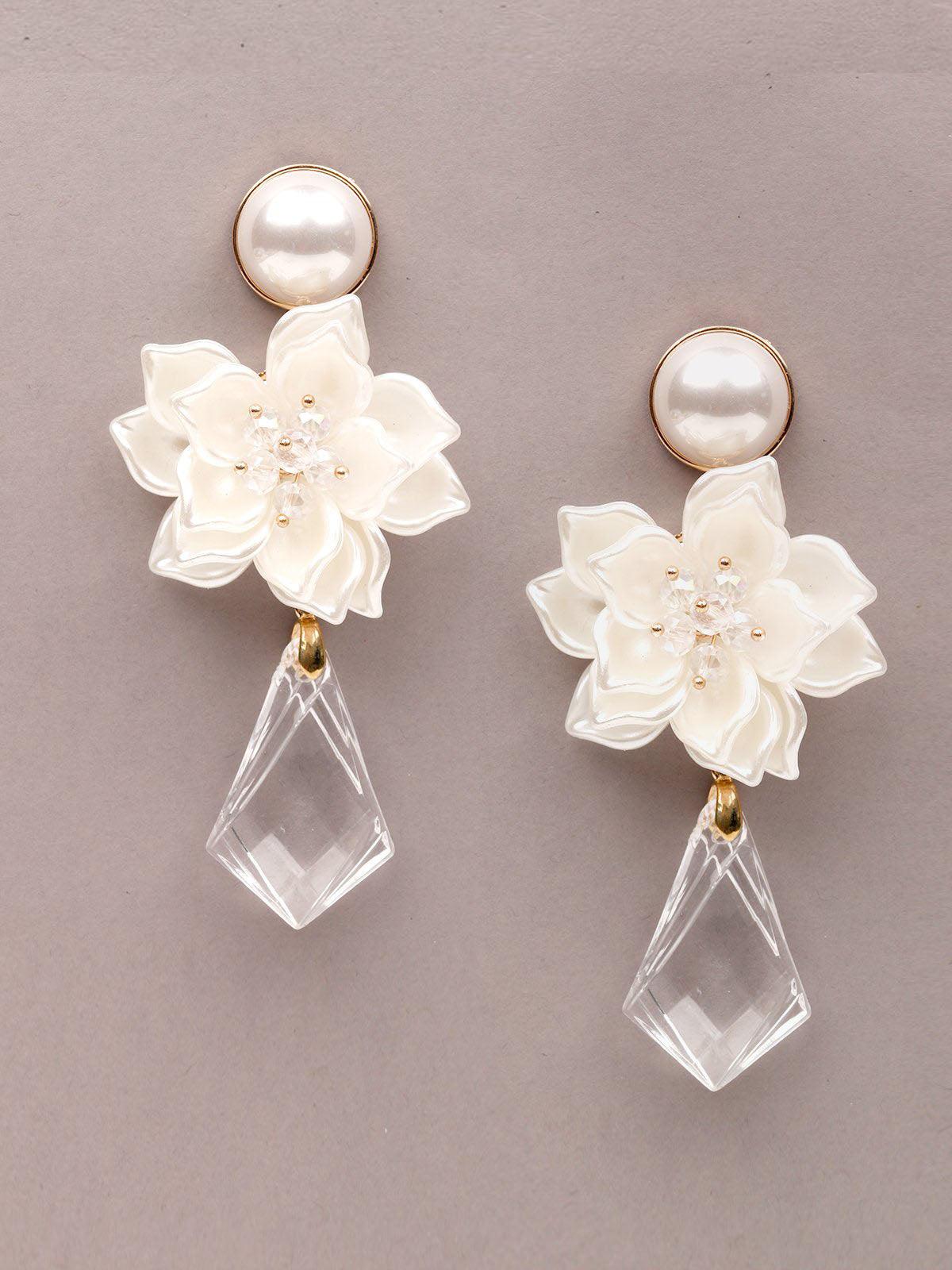 Women's White Floral Earrings With A Drop Of Clear Teardrop Bead