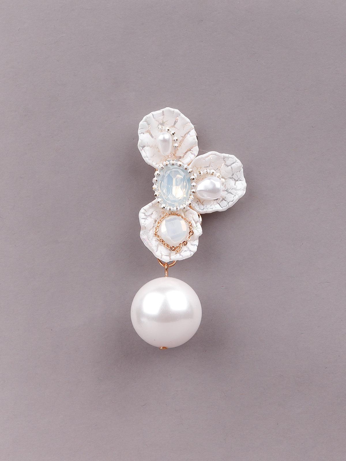 Women's White Gorgeous Stunning Statement Earring