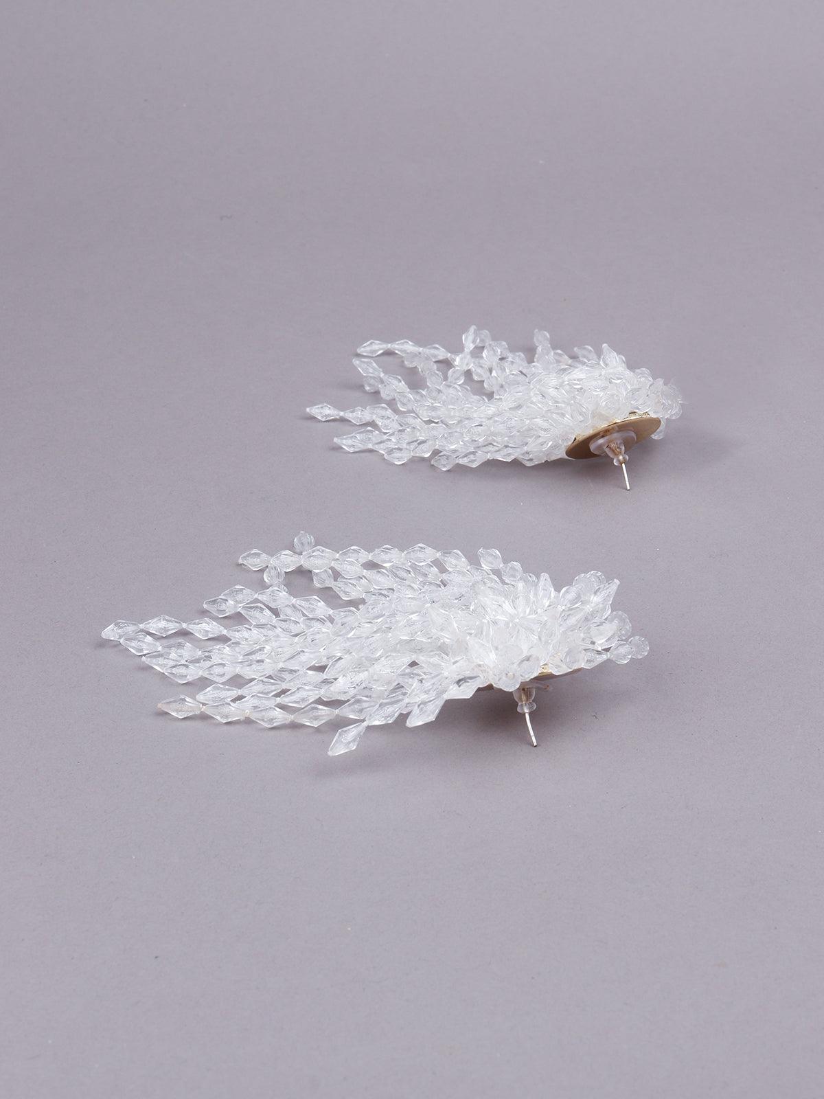 Women's White Overflowing Statement Earring