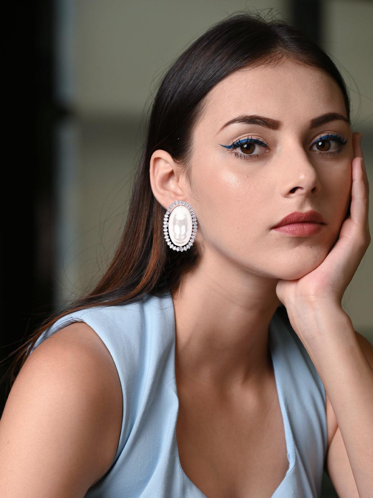 Women's White Pearl-Studded Crystal Earring