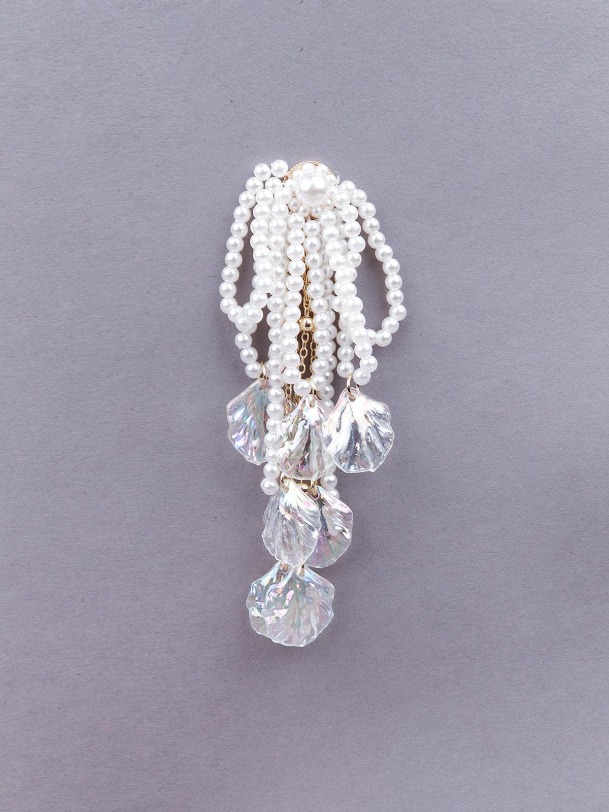 Women's White Stunning Drop Earrings
