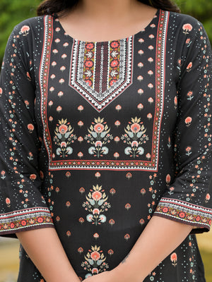 Color_Black