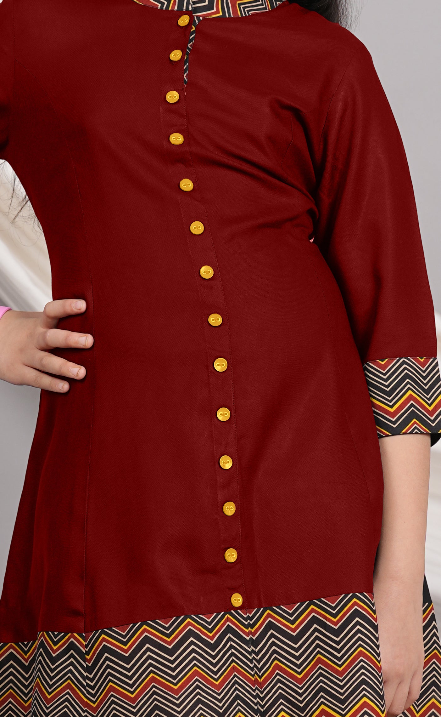 Color_Maroon