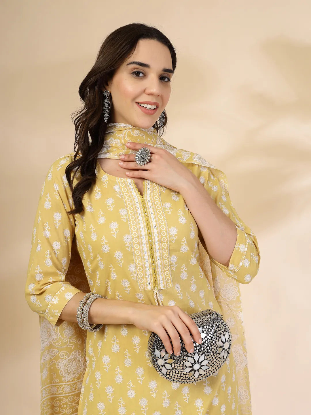 Color_Yellow