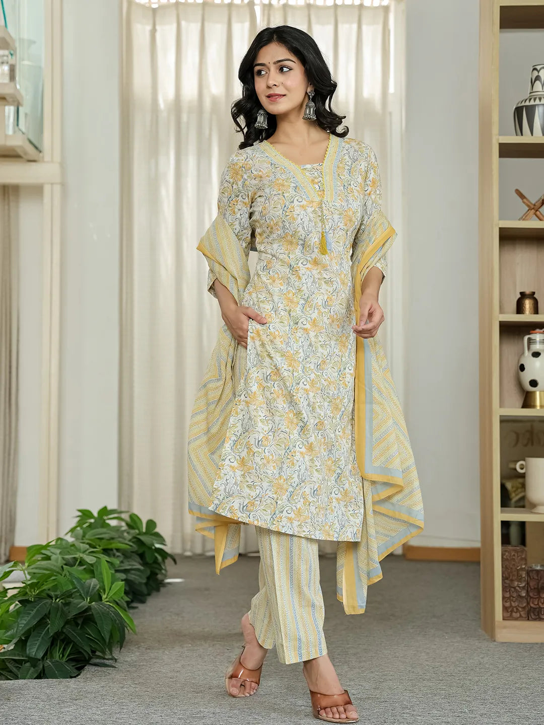 Color_Yellow