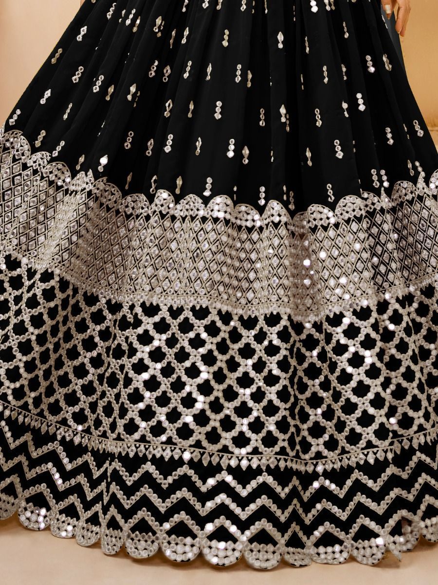 Color_Black