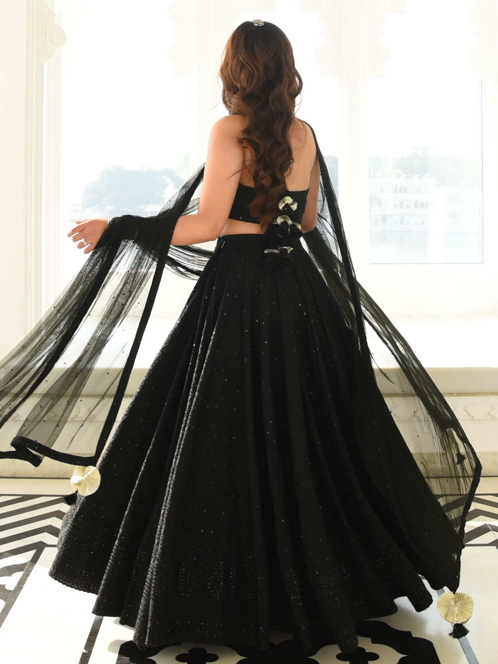Color_Black