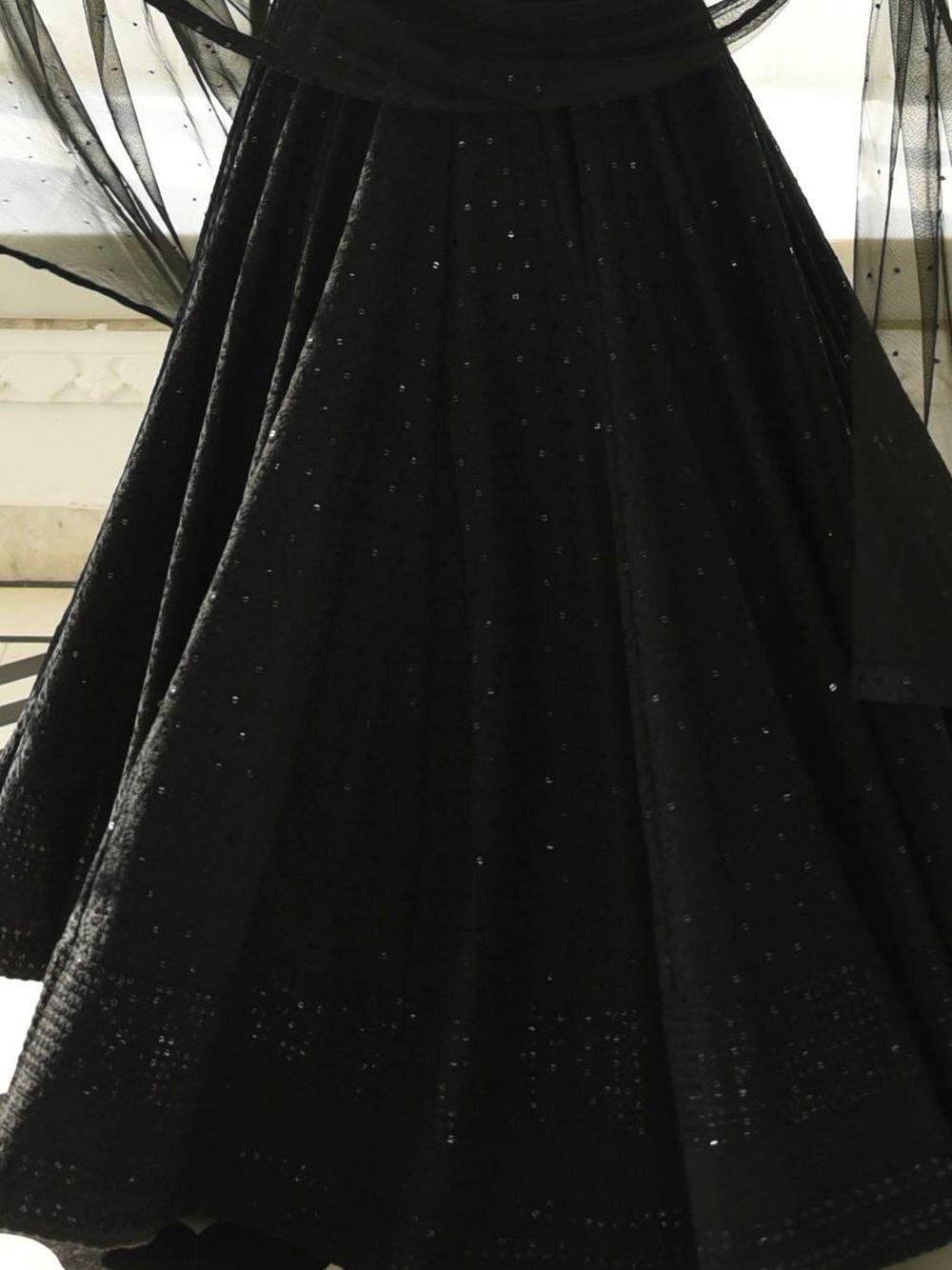 Color_Black