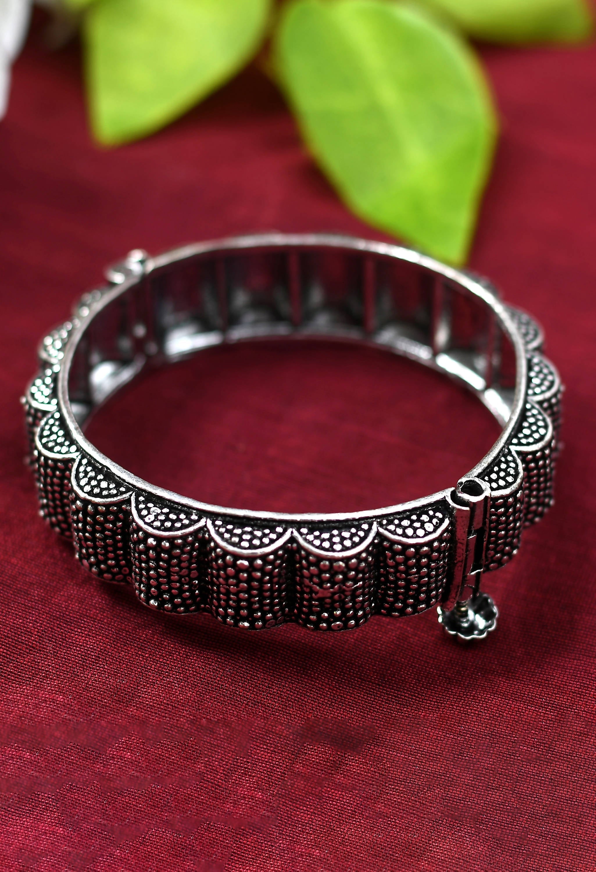 Johar Kamal Silver-Plated German Silver Bracelet Bangles