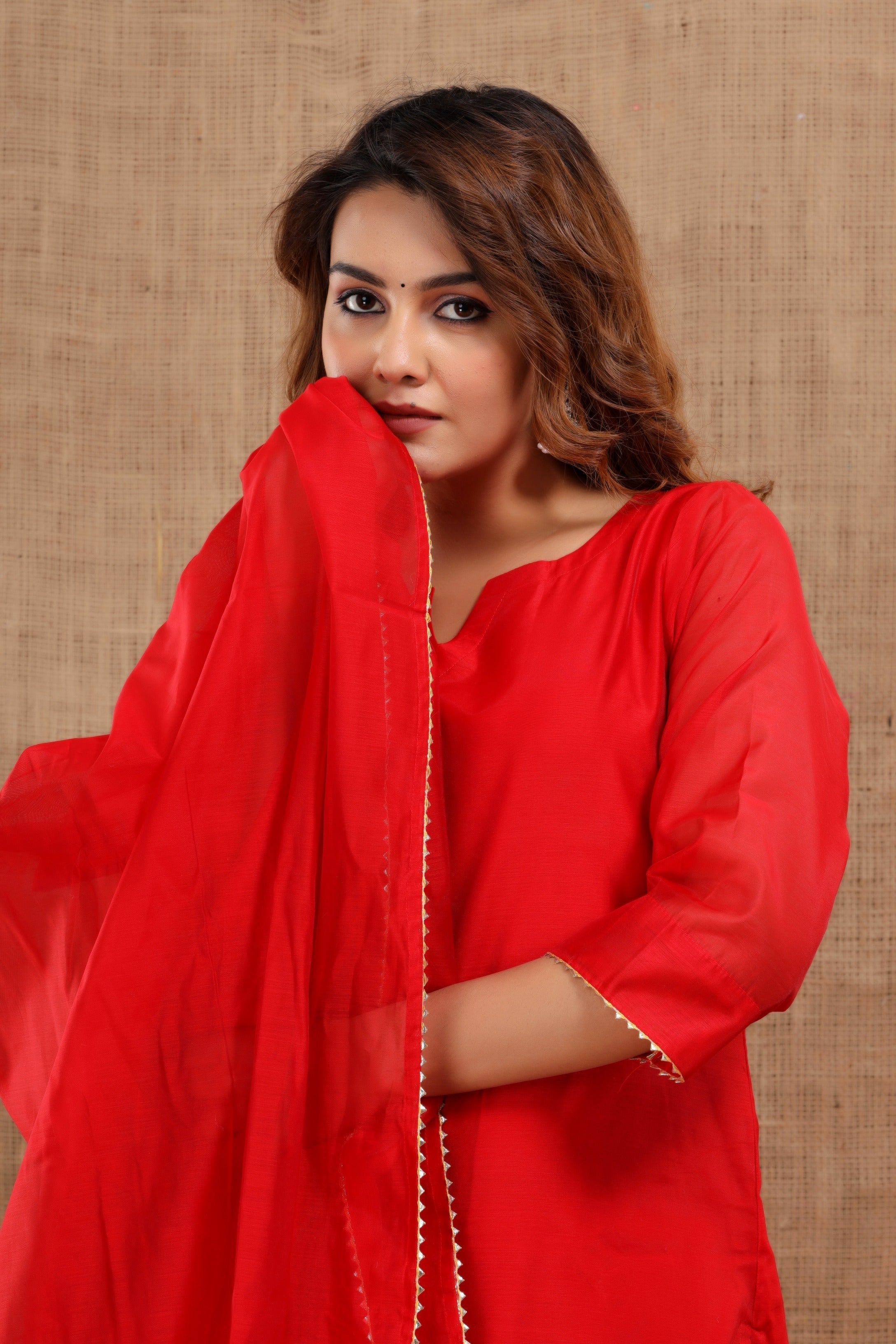 Women's Niharika Chanderi Red Suit Dupatta Set - Saras The Label