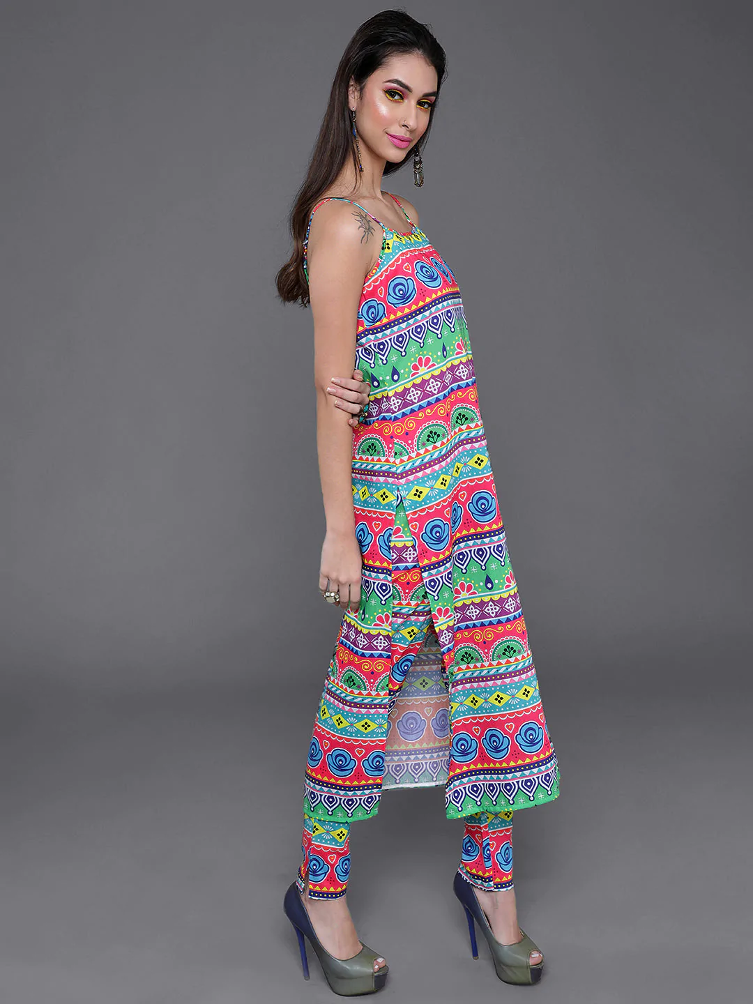 Women's Multicolor Floral Printed Straight Kurta With Pant Set - Navyaa