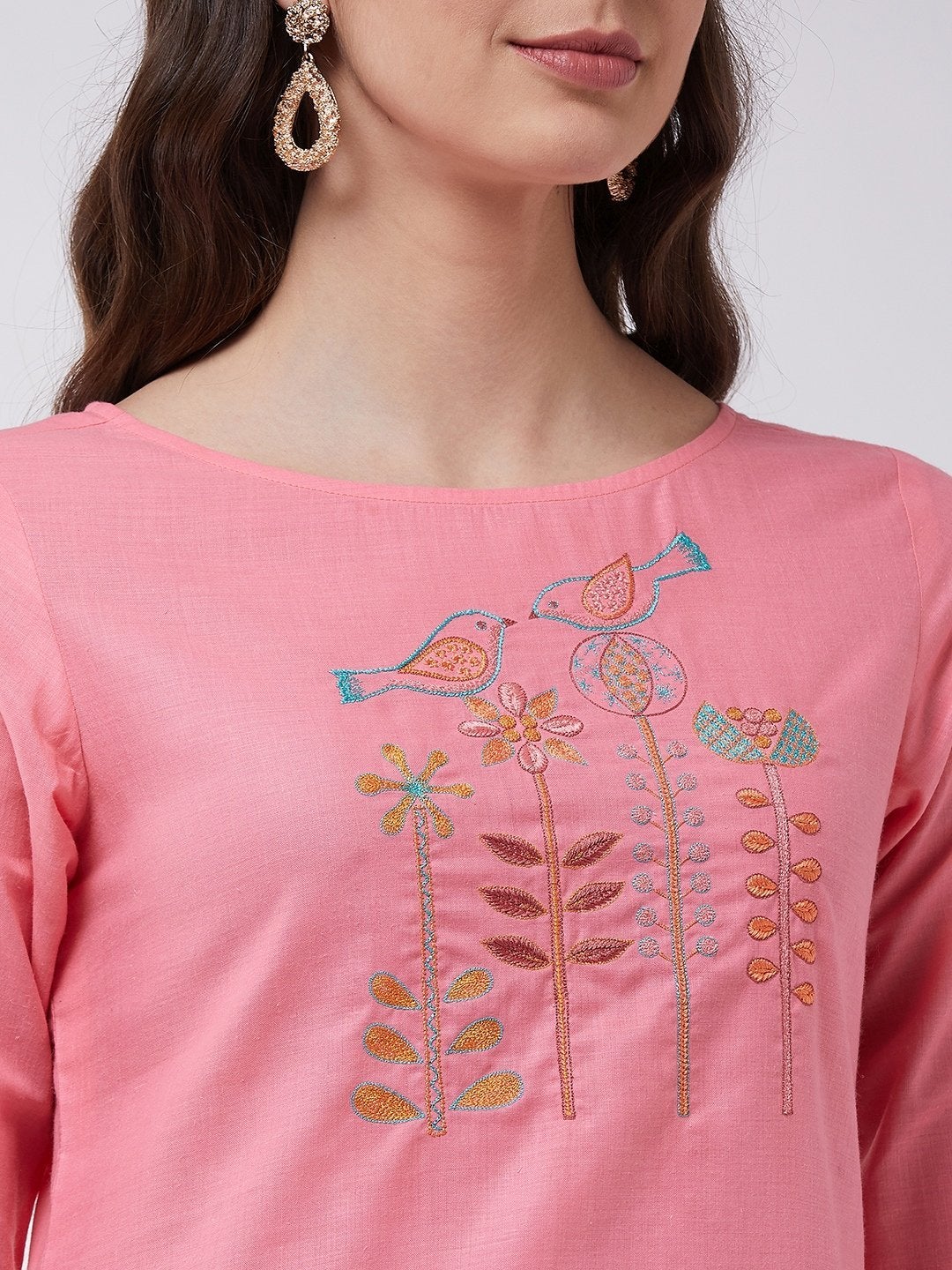 Women's Pink Embroidered Quarter Sleeves Kurta With Pants - Pannkh