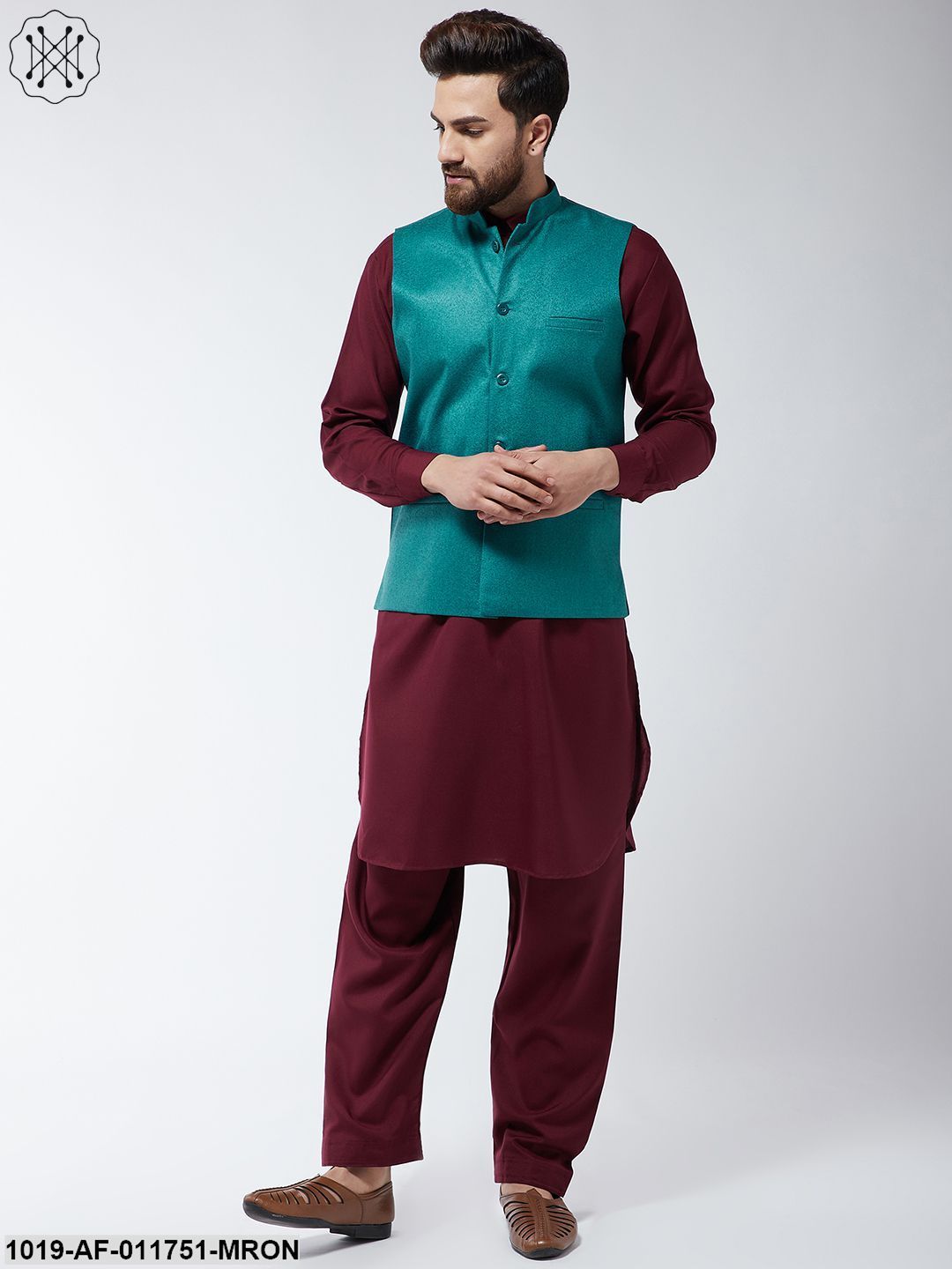 Men's Cotton Blend Maroon Pathani Kurta Salwar & Peacock Blue Nehrujacket Set