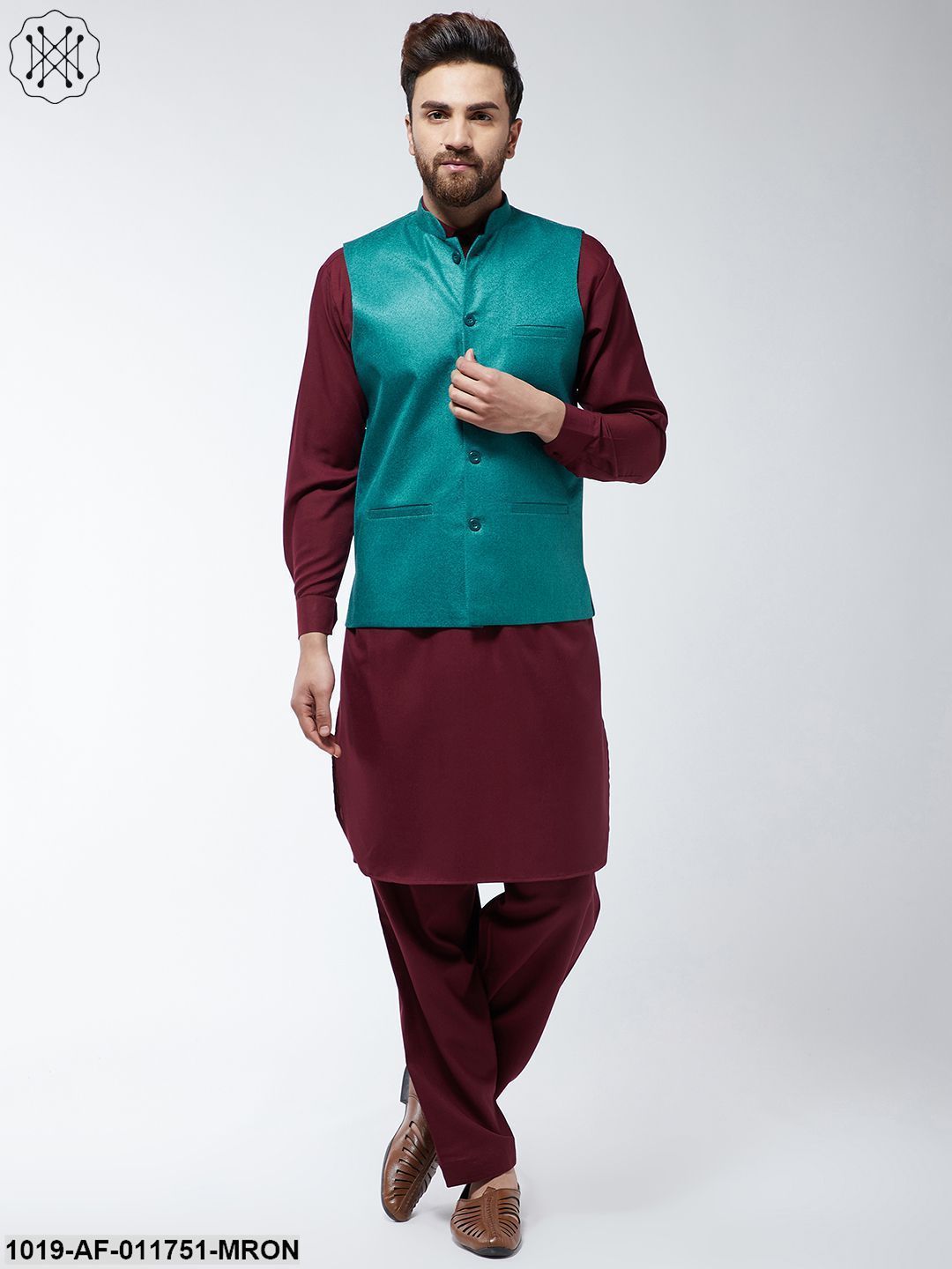 Men's Cotton Blend Maroon Pathani Kurta Salwar & Peacock Blue Nehrujacket Set