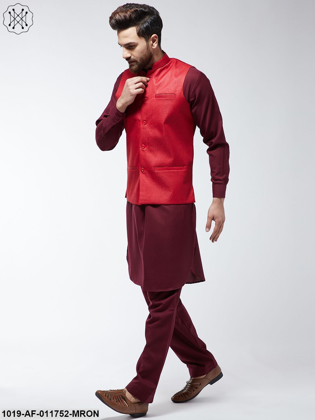 Men's Cotton Blend Maroon Pathani Kurta Salwar & Red Nehrujacket Set