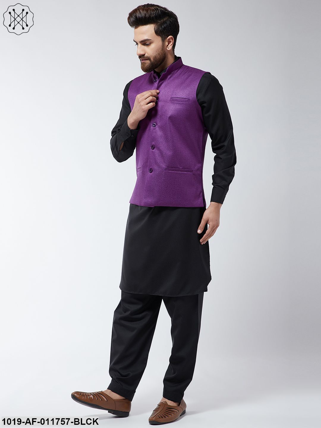 Men's Cotton Blend Black Pathani Kurta Salwar & Purple Nehrujacket Set