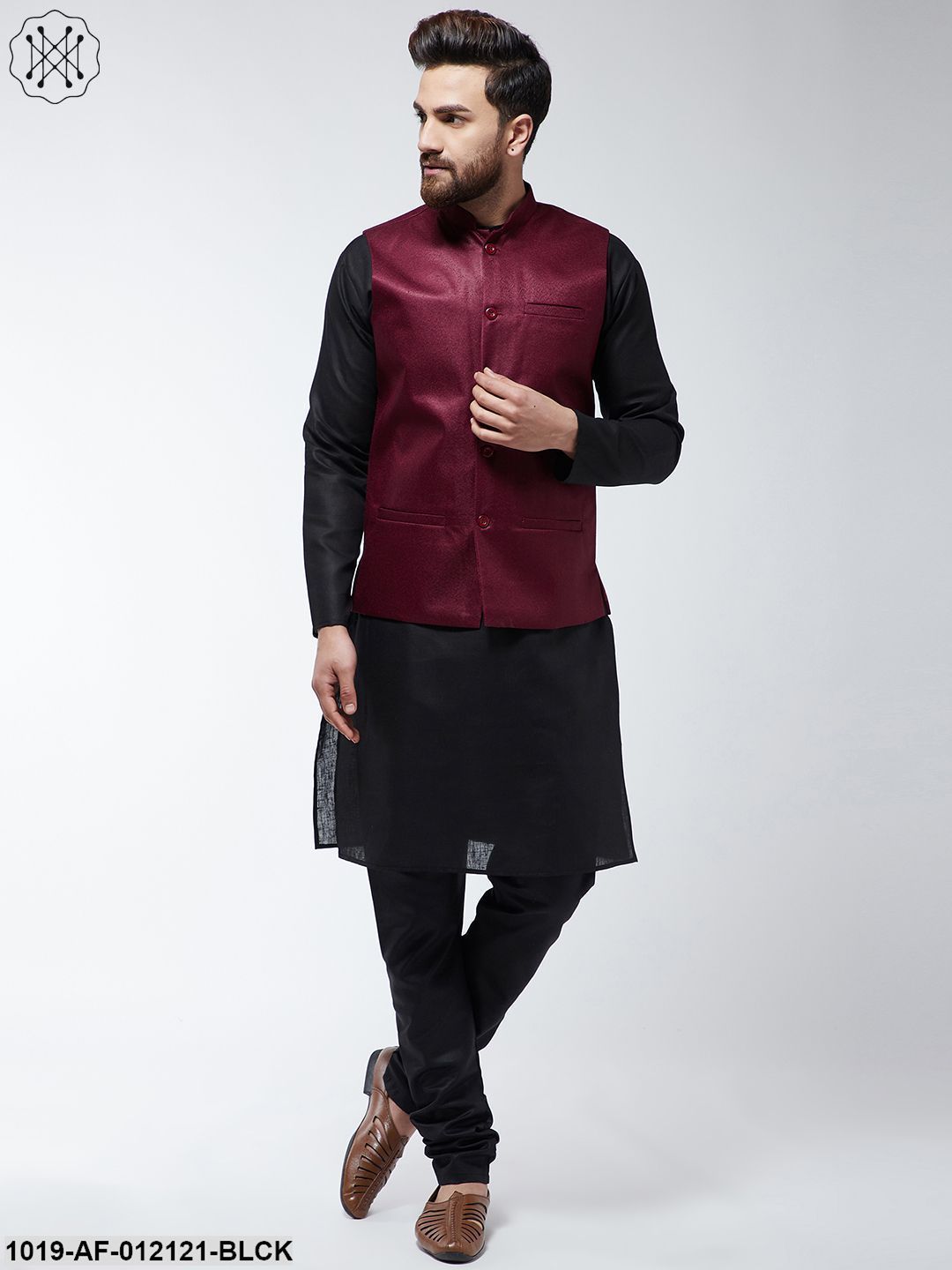 Men's Cotton Blend Black Kurta Pyjama & Maroon Nehrujacket Set