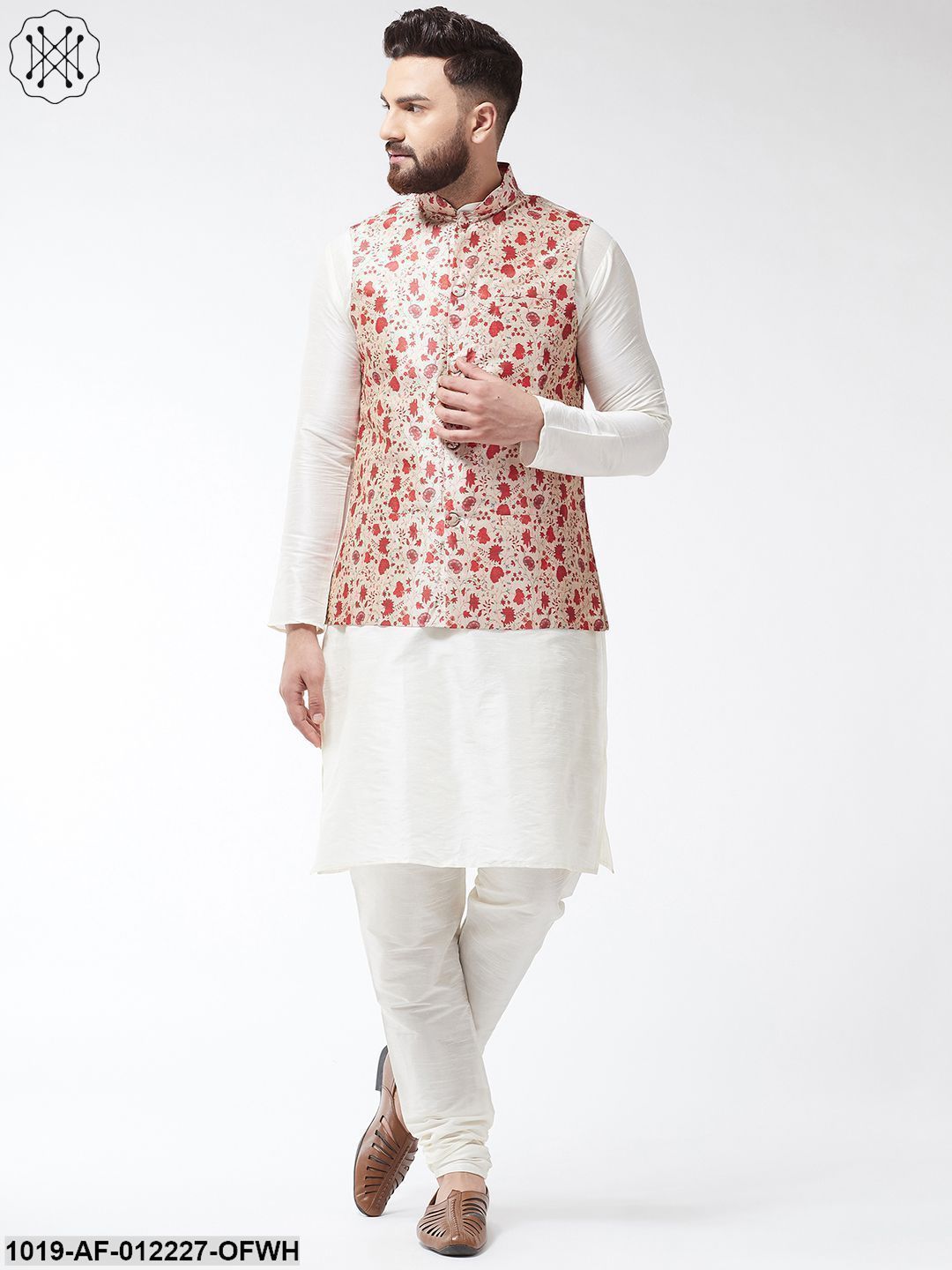 Men's Silk Blend Offwhite Kurta With Pyjama & Maroon Printed Nehrujacket Combo - Sojanya