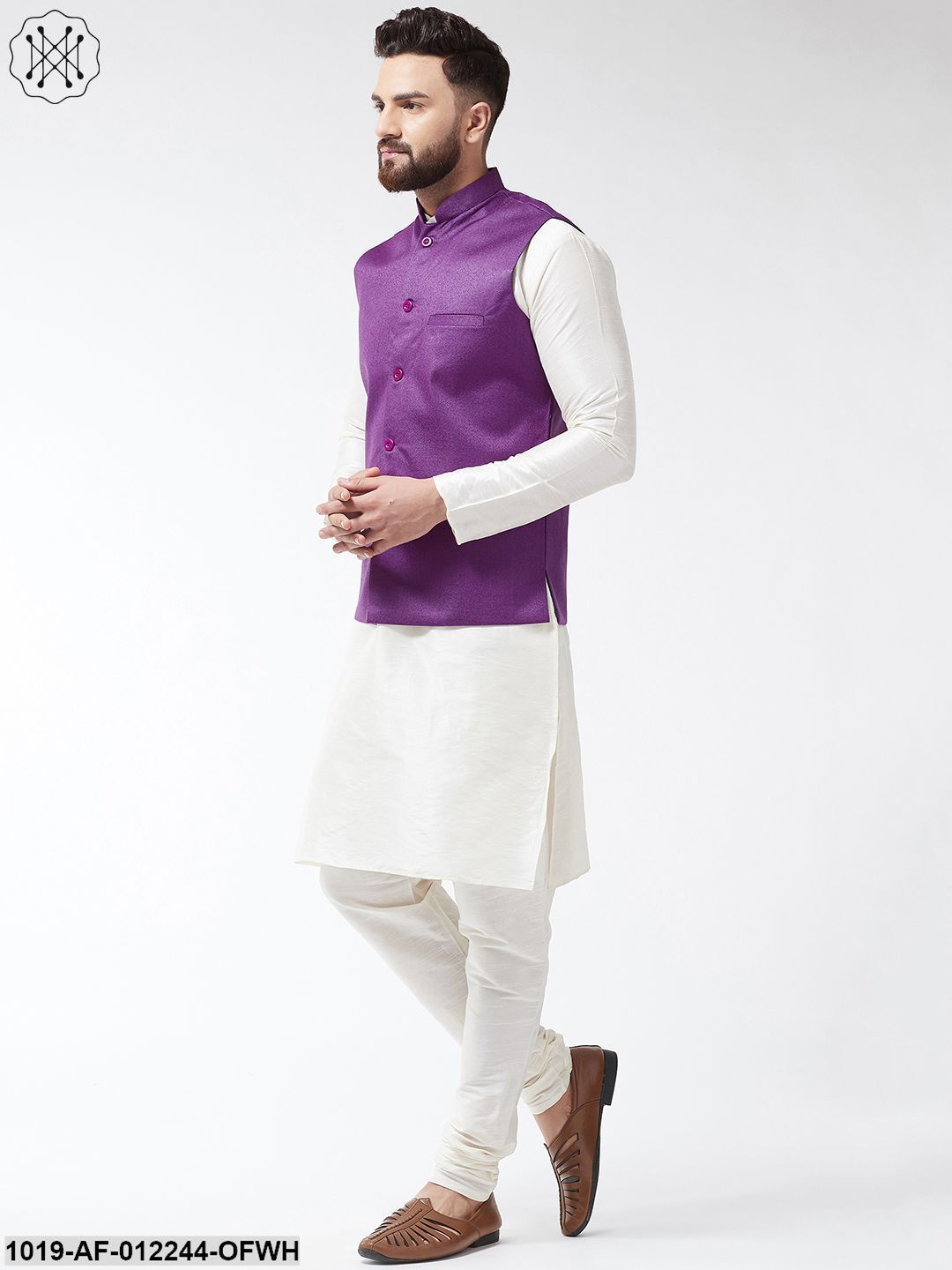 Men's Silk Blend Offwhite Kurta With Pyjama & Purple Jute Nehrujacket