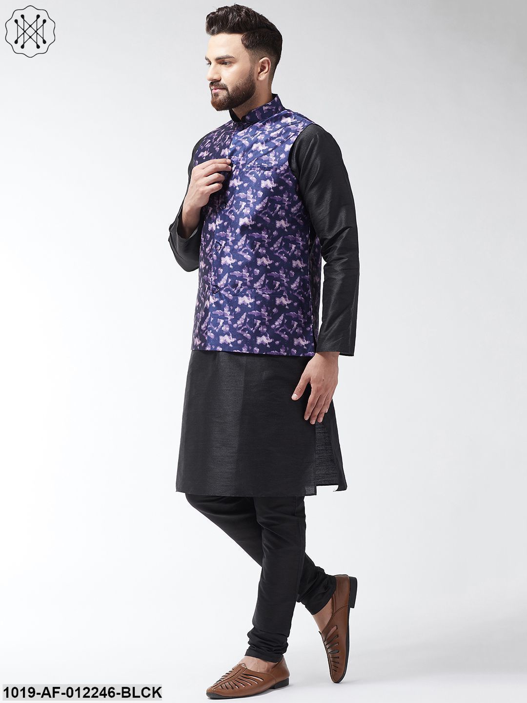 Men's Silk Blend Black Kurta With Pyjama & Navyblue Printed Nehrujacket Combo