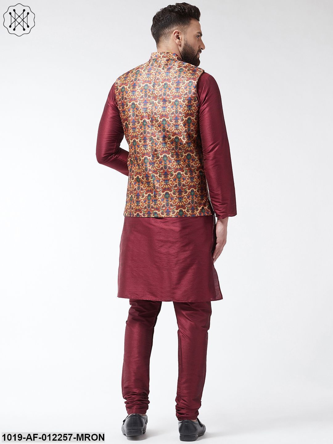 SOJANYA (Sinds 1958 Heren Silk Blend Print Kurta en pyjama met Nehrujacket, Zwart, Zwart, Zeegroen en Roze, S SOJANYA (Sinds 1958 Heren Silk Blend Print Kurta en pyjama met Nehrujacket, Zwart, Zwart, Zeegroen en Roze, S