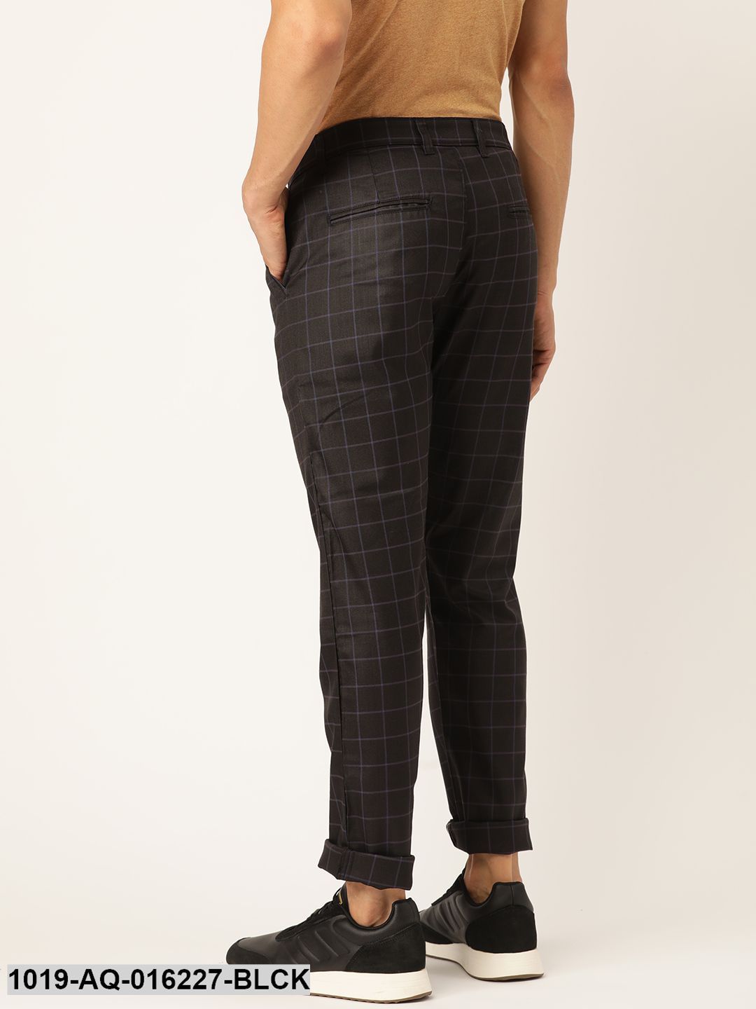 Men's Cotton Blend Black & Blue Checked Casual Trousers - Sojanya