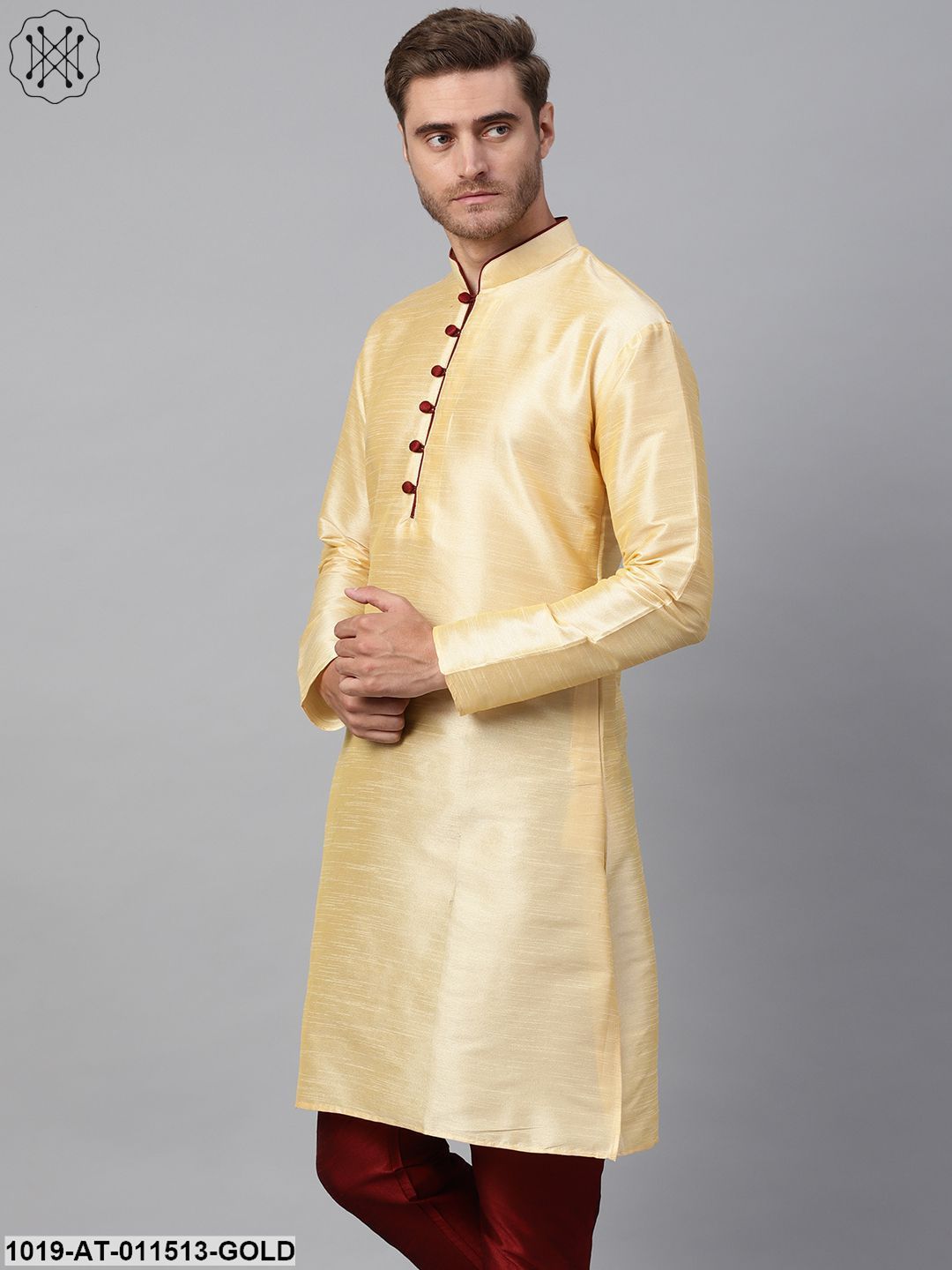 Men's Silk Blend Gold Solid Kurta With Maroon Loops