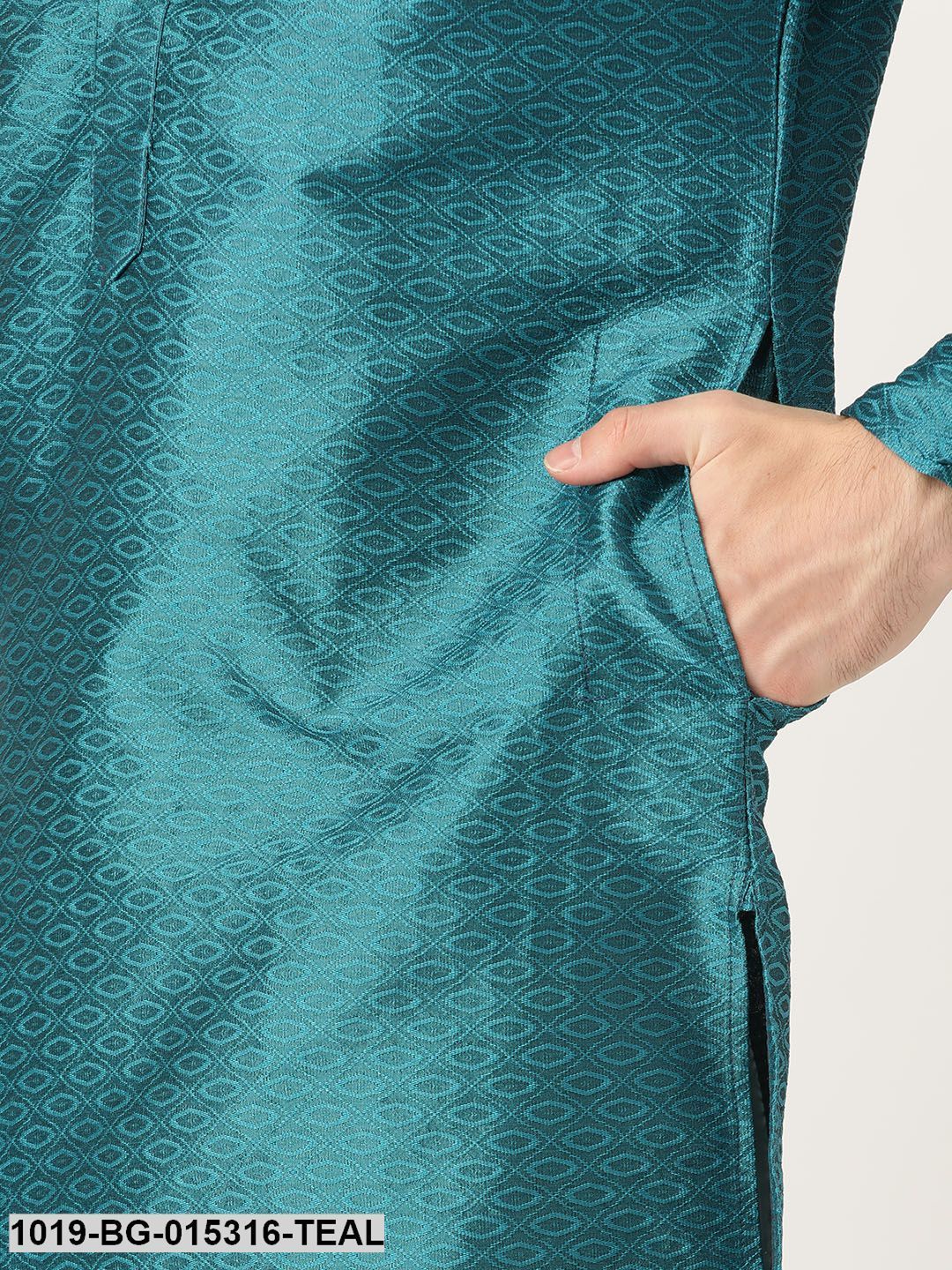 Men's Silk Blend Peacock Blue Solid Kurta & Off-white Churidar Pyjama Set