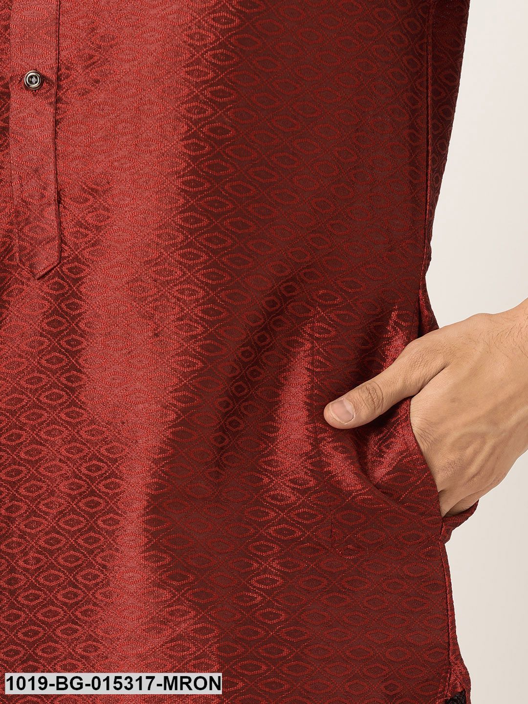 Men's Silk Blend Maroon Solid Kurta & Off-white Churidar Pyjama Set