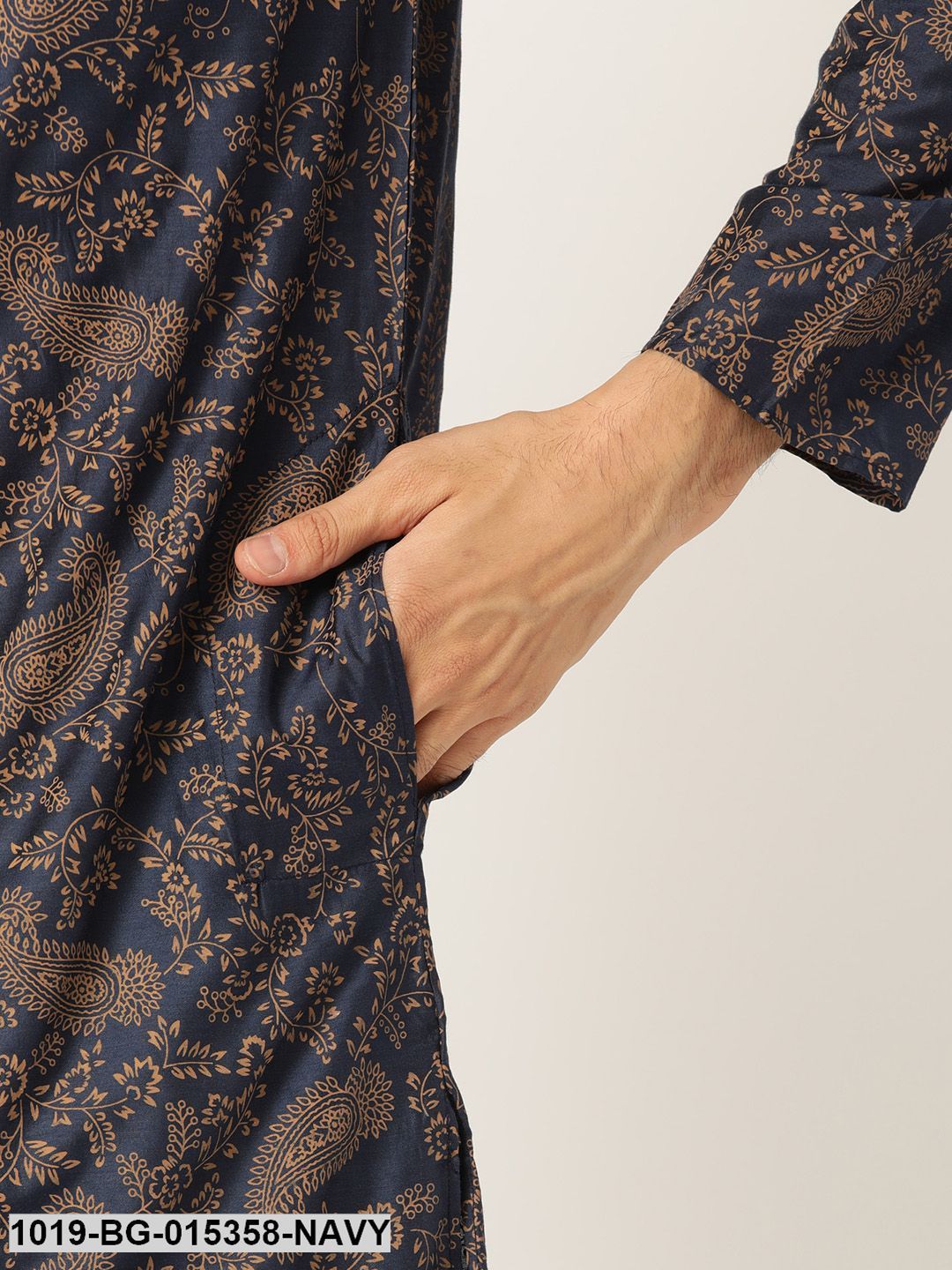 Men's Cotton Silk Navy Blue Printed Kurta & Off-white Churidar Pyjama Set