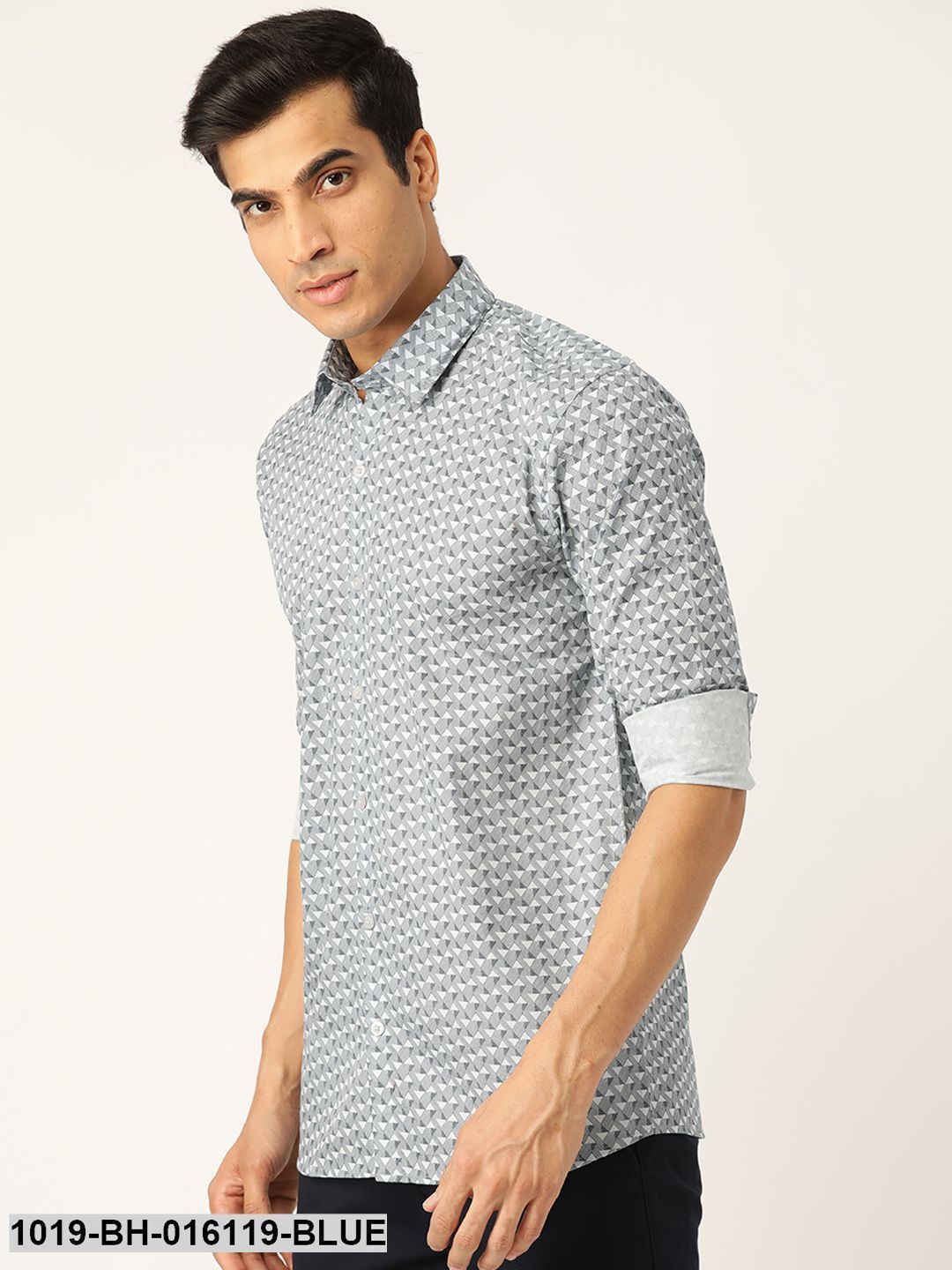 Men's Cotton Blue & Off-white Printed Casual Shirt - Sojanya