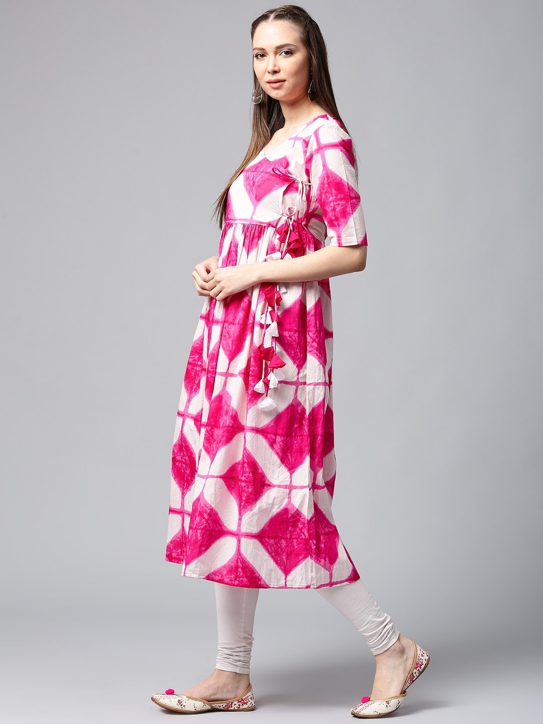 Women's  White & Pink Printed Anarkali Kurta - AKS