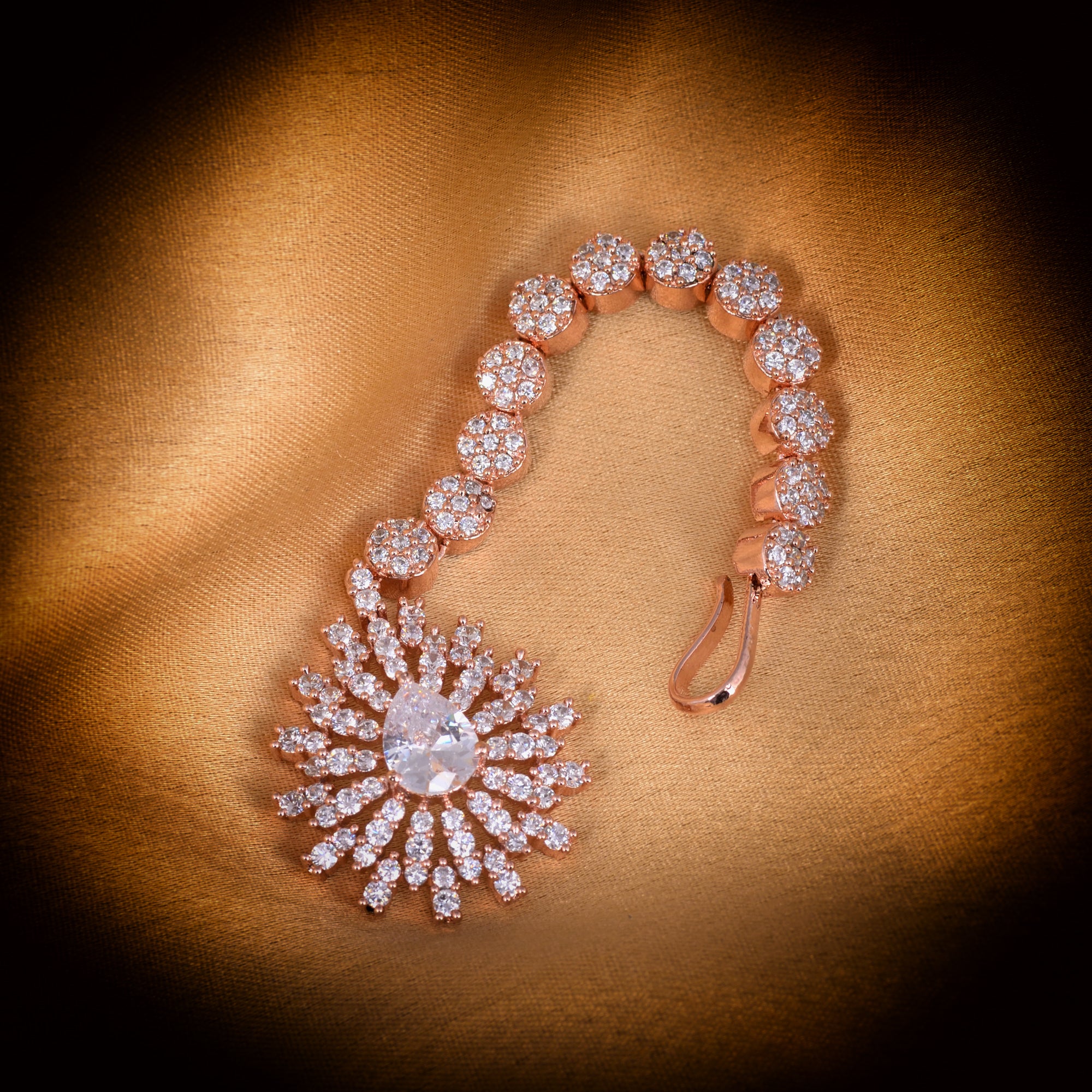 Drop-shaped Diamond Maang Tikka Handcrafted and stylish for Women & Girls - Saraf RS Jewellery