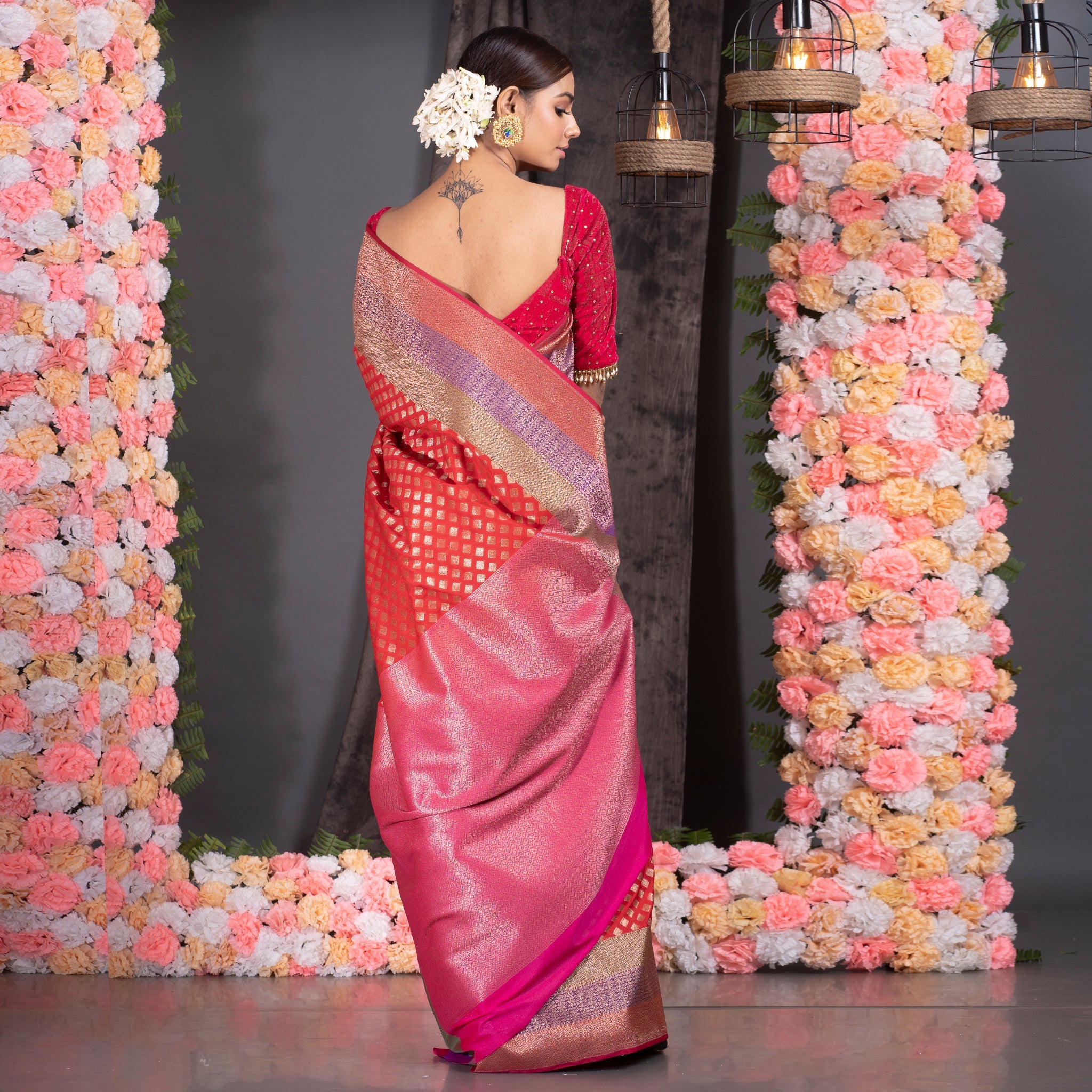 Women's Red Silk Brocade Banarasi Saree With Multicolor Zari Woven Border - Boveee