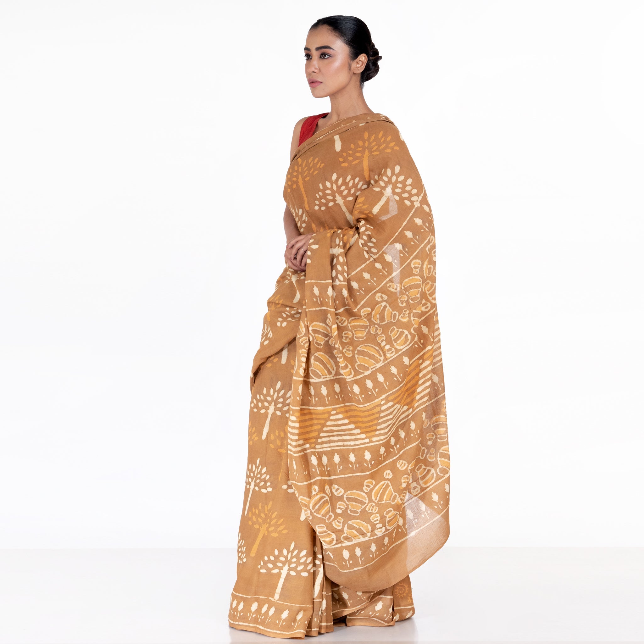 Women's Mustard Handloom Bagru Cotton Saree With Tree Print - Boveee