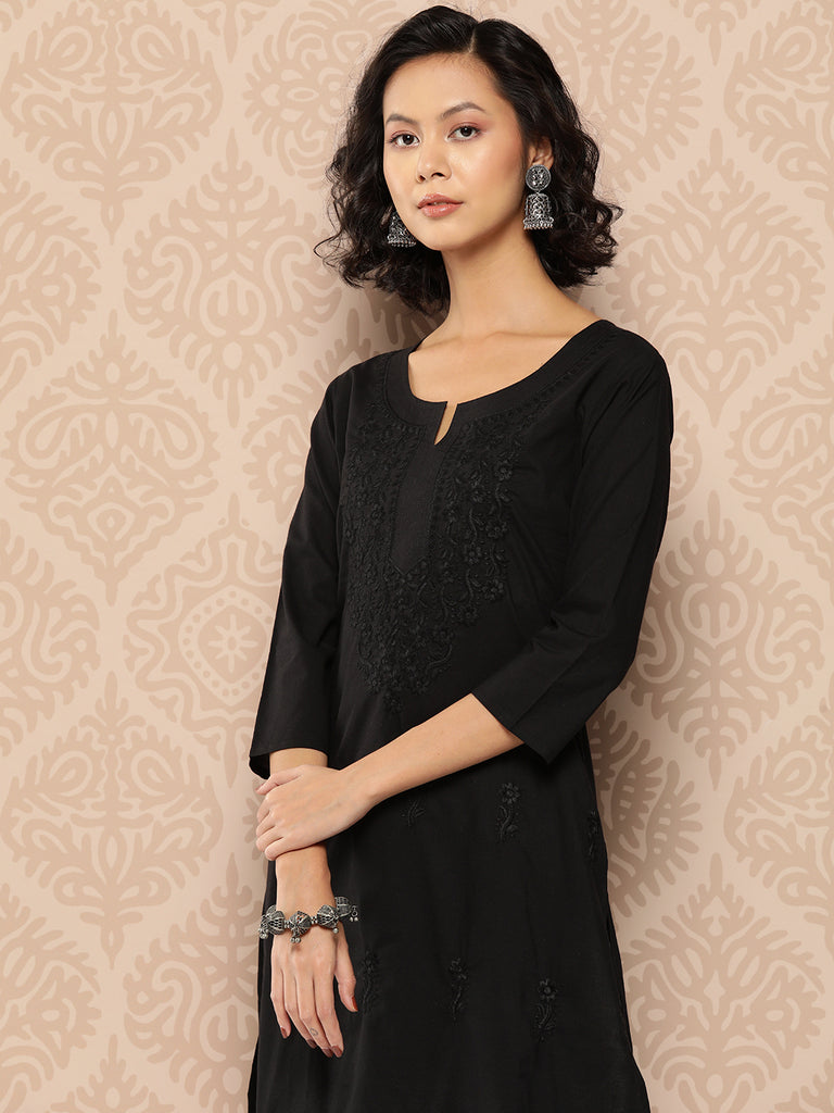 Women's Black Floral Straight Kurta