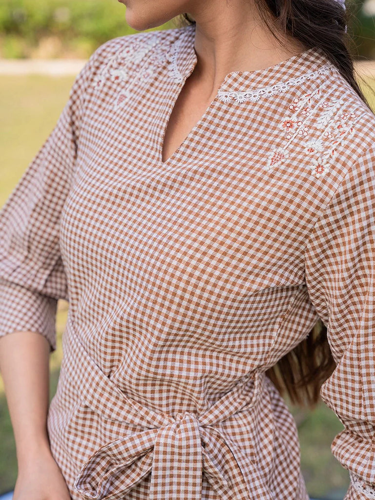 Color_Brown