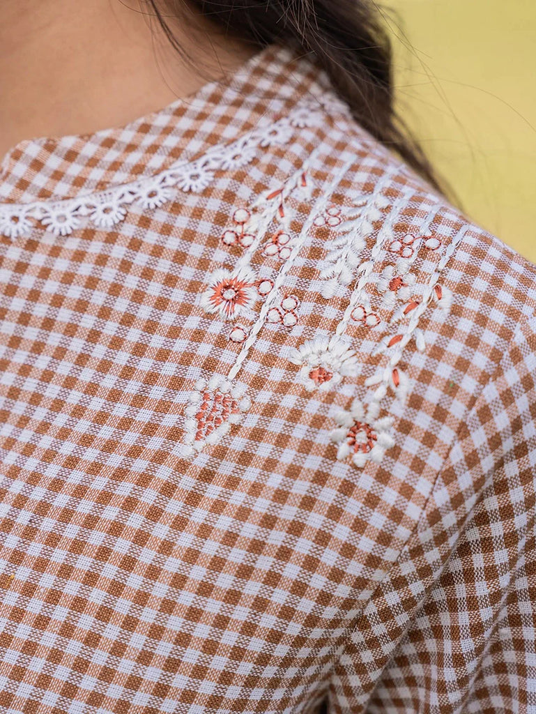 Color_Brown