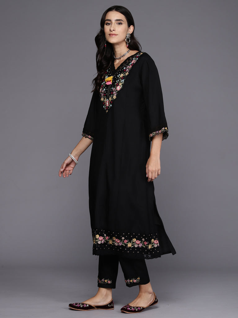 Color_Black