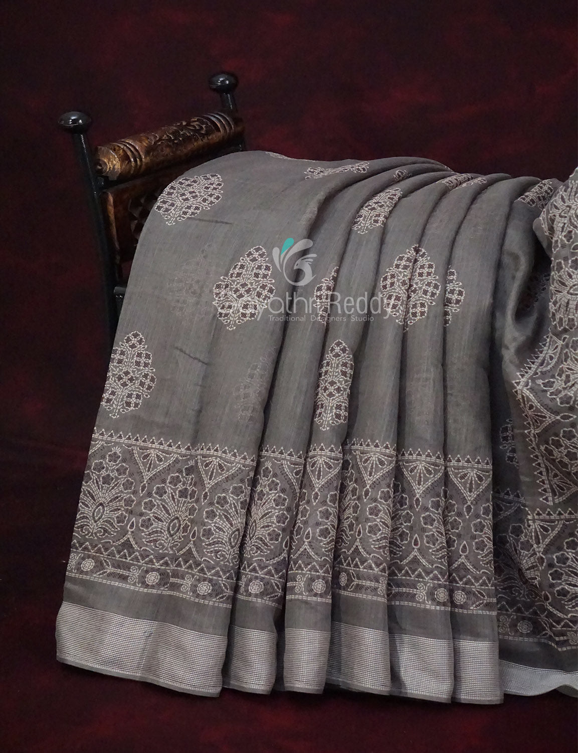 Women's Grey  Semi Chanderi Saree - Gayathri Sarees