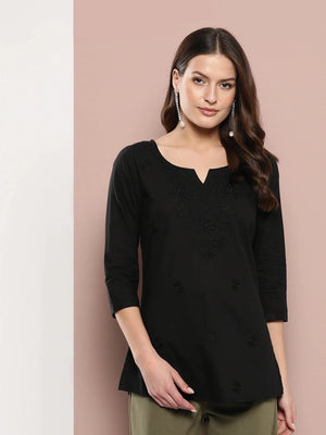 Color_Black