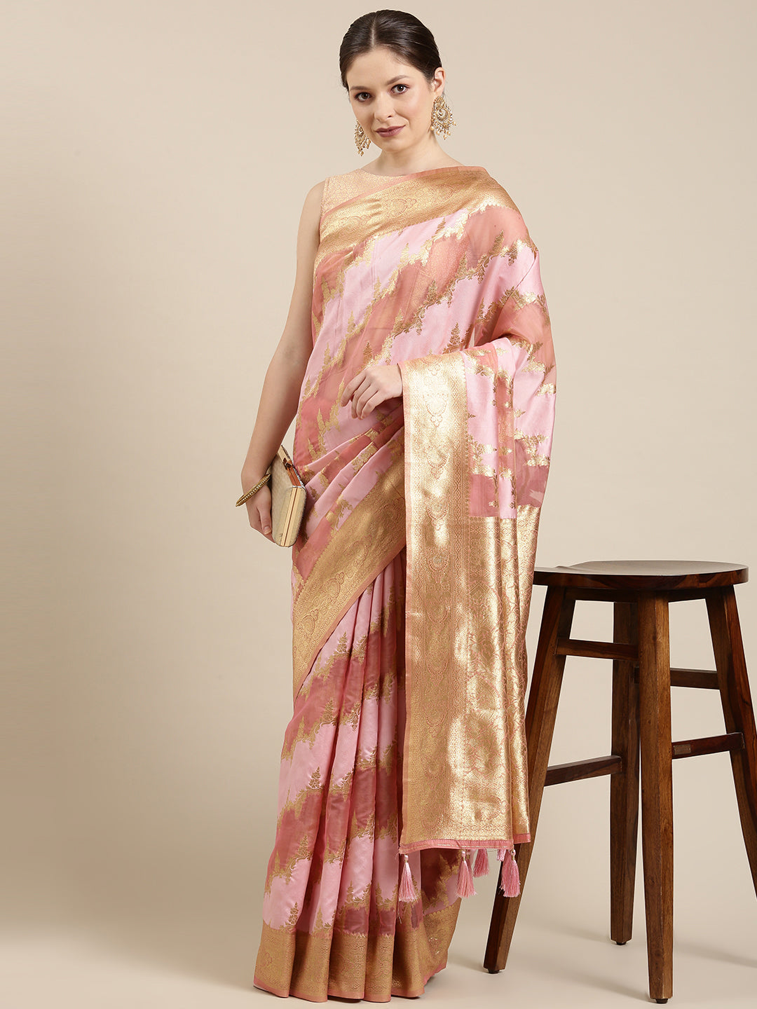 Women's Pink & Golden Organza Paisley Zari Woven Banarasi Saree - Royal Dwells