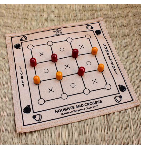 Noughts and Crosses Board Game in Raw Silk (Kattam Vilayattu)