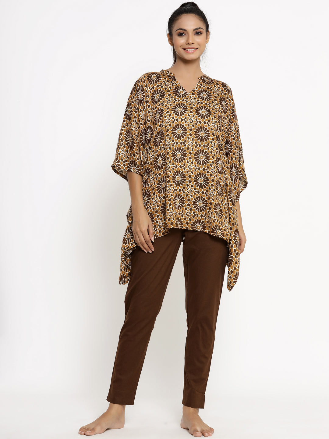 Women's Self Desgin Rayon Fabric Kaftan & Pant Brown Color - Kipek