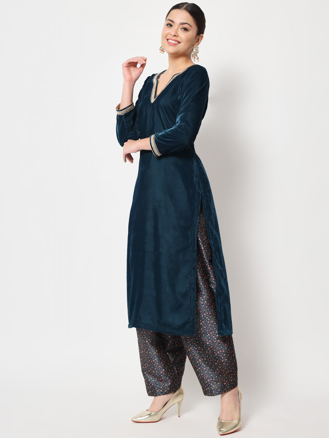 Women's Sweet Turquoise Velvet Straight Kurti With Printed Salwar - Anokherang