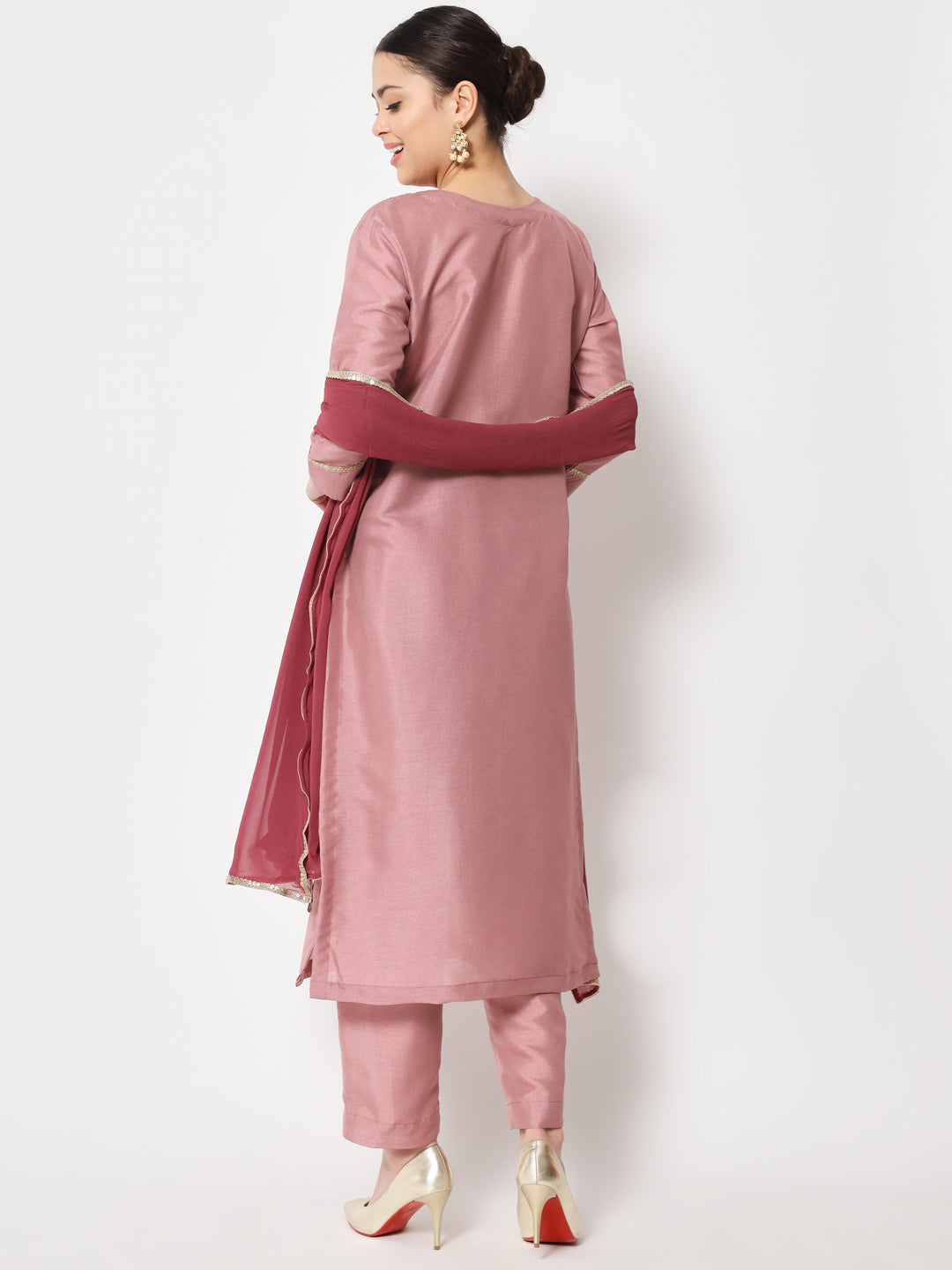 Women's Simple Mauve Sequin Embroidered Kurti With Straight Pants And Dupatta - Anokherang