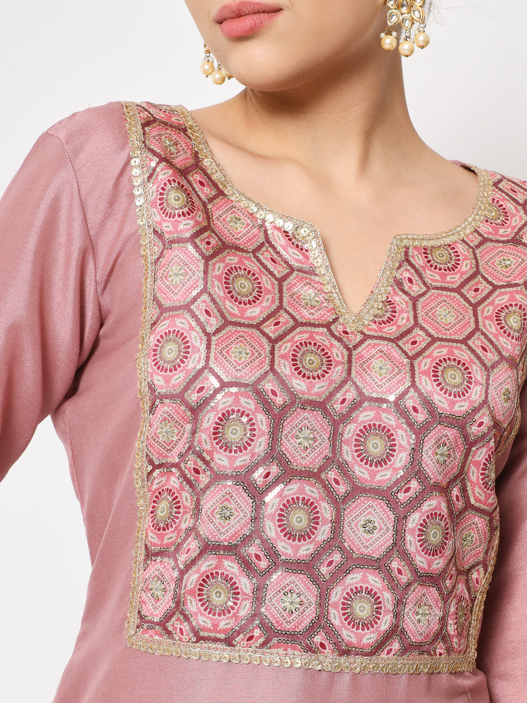 Women's Simple Mauve Sequin Embroidered Kurti With Straight Pants - Anokherang