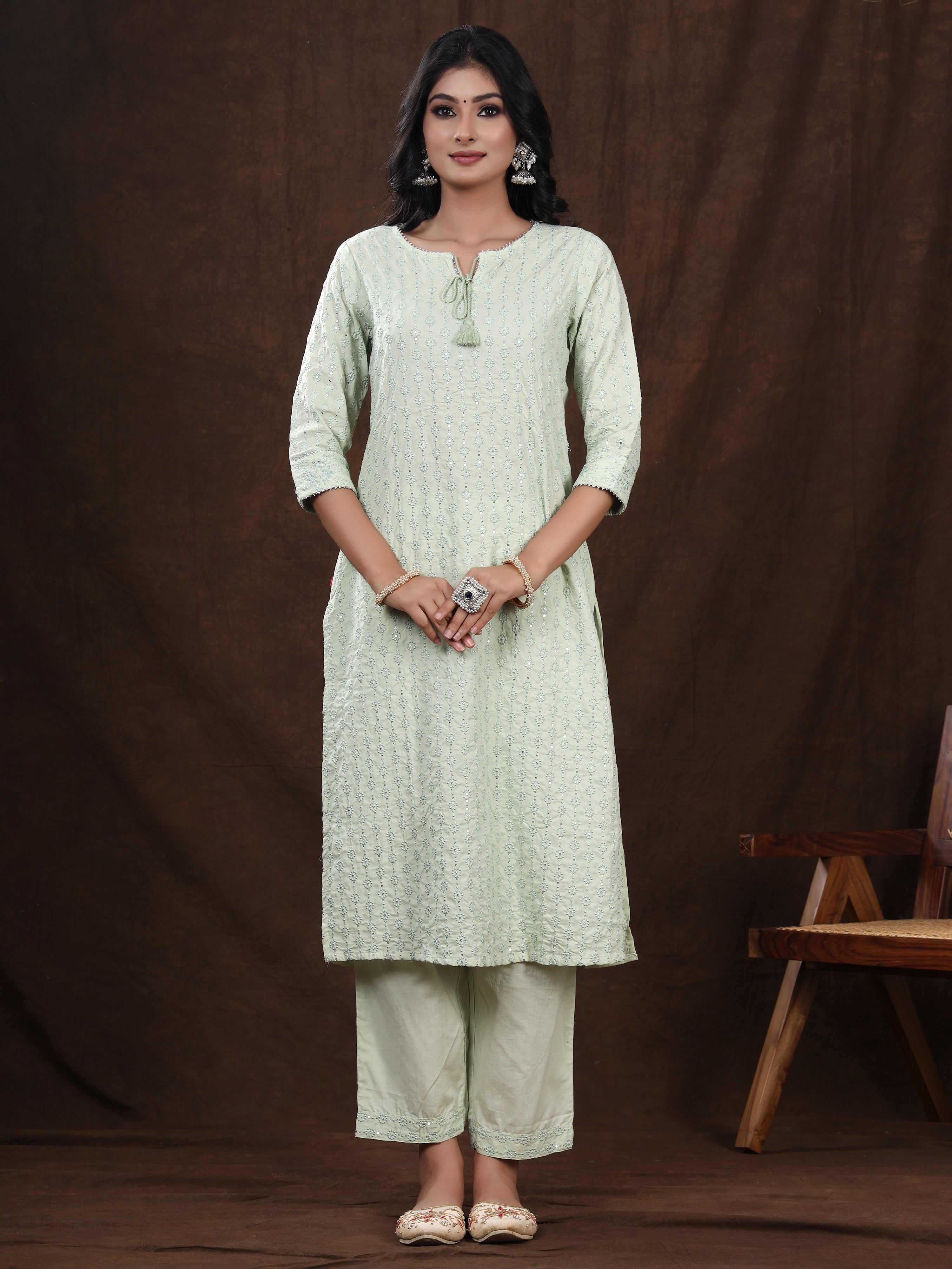 Women's Embroidered Cotton Cambricstraight Kurta Pant Set (Green) - Vasvi