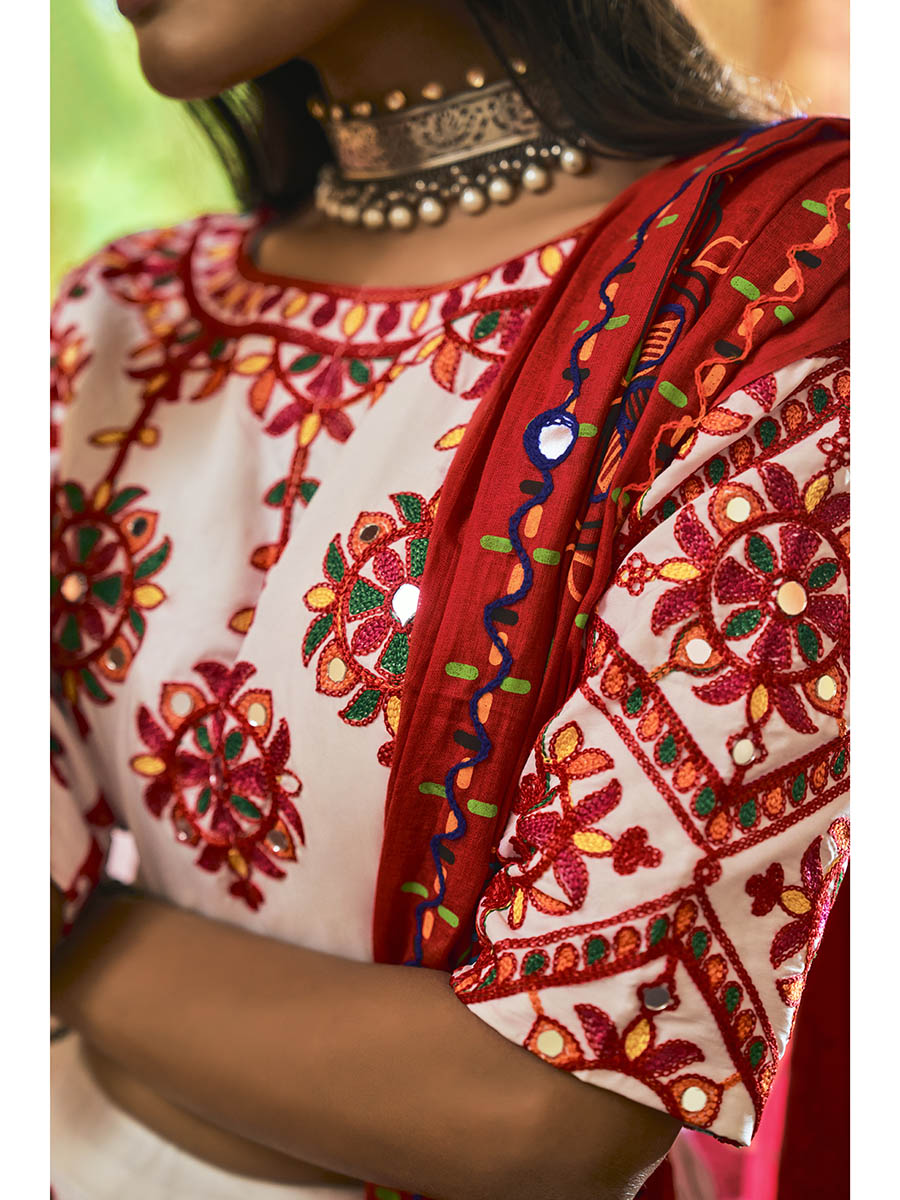 Women's White Maslin Cotton Embroidered Navratri Special Lehenga - Myracouture